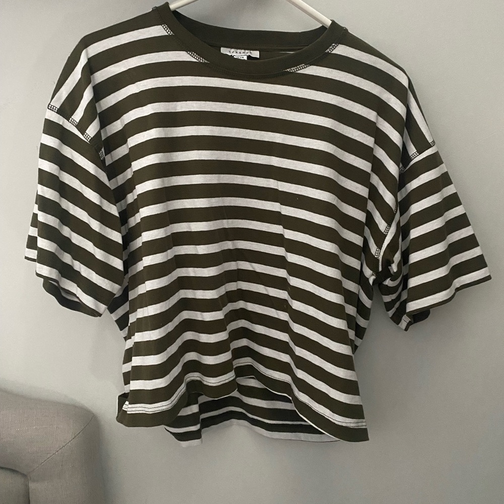 TopShop crop t-shirt !!